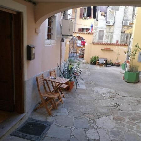 Apartment Lina Izola Exterior photo